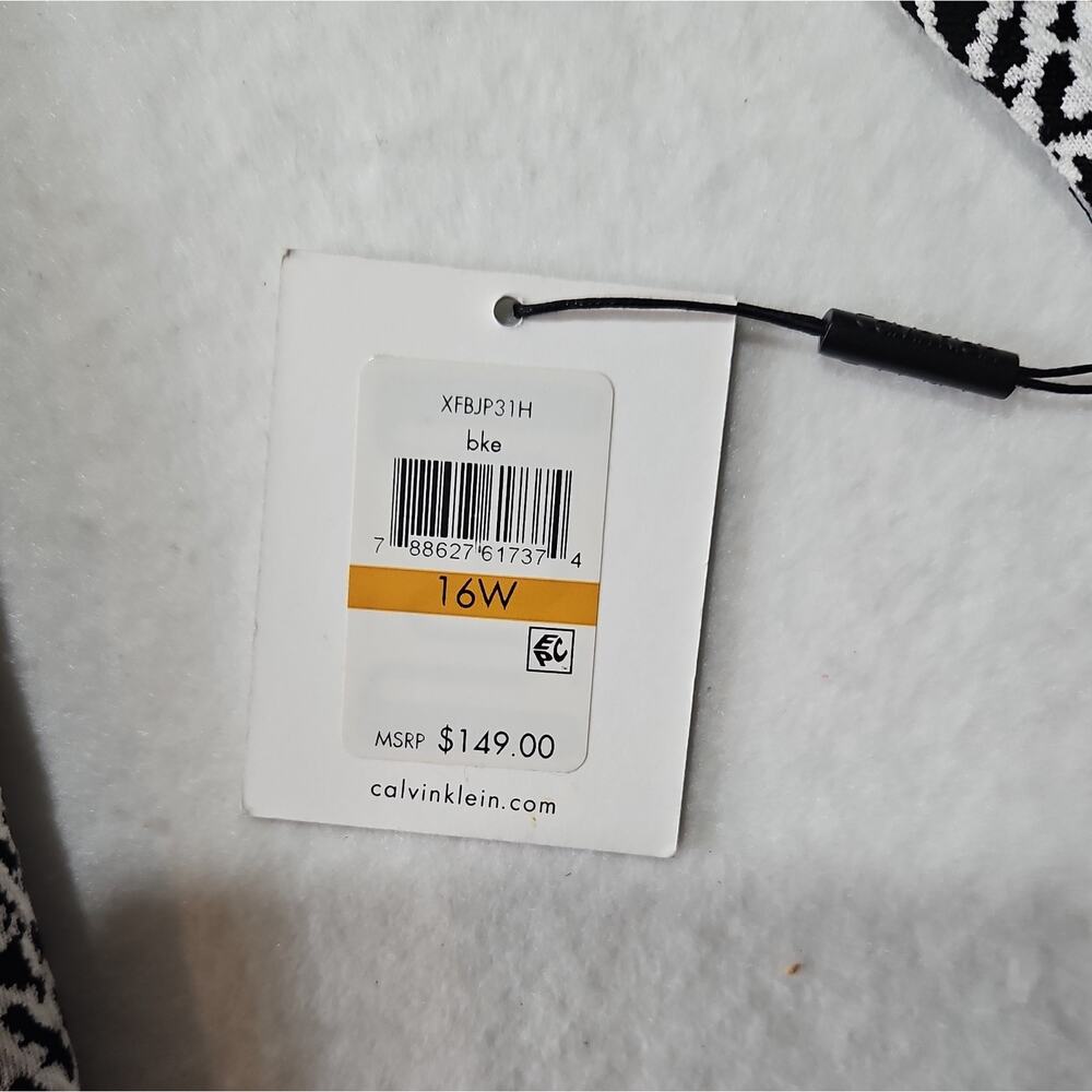 NWT Calvin Klein Women's Black White Herringbone Tweed Ruffle Lined Blazer 16W - Picture 4 of 12